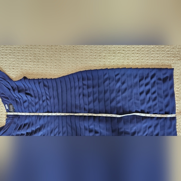 👗Host pick👗 Adrianna Papell Blue Tiered Cap Sleeve Knee Length Cocktail Dress - Picture 7 of 7